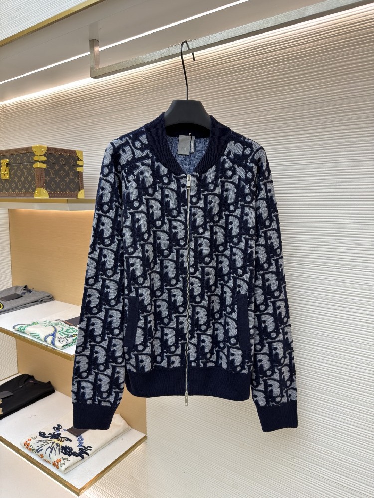 新手必看！8个高性价比微商批发平台，免费代理避坑指南